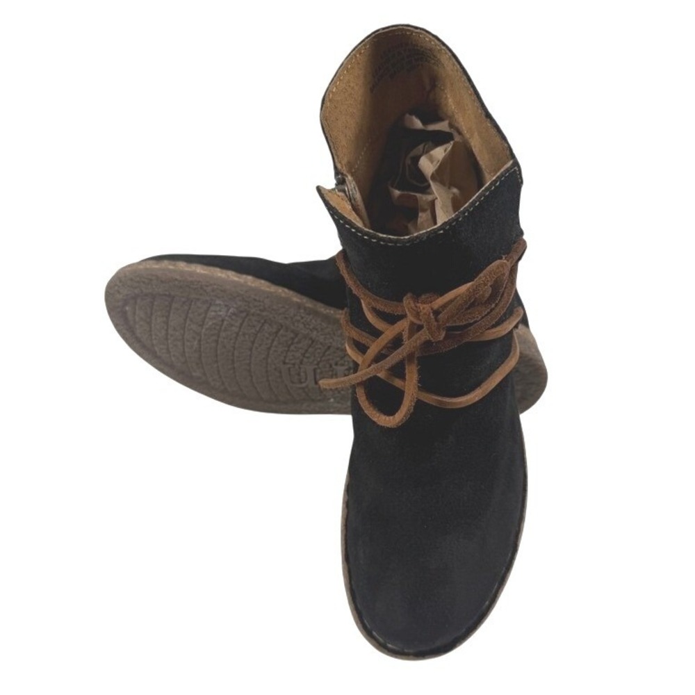 Born Calyn Boots Women's Black Suede Lace Up Comfort Ankle Booties
